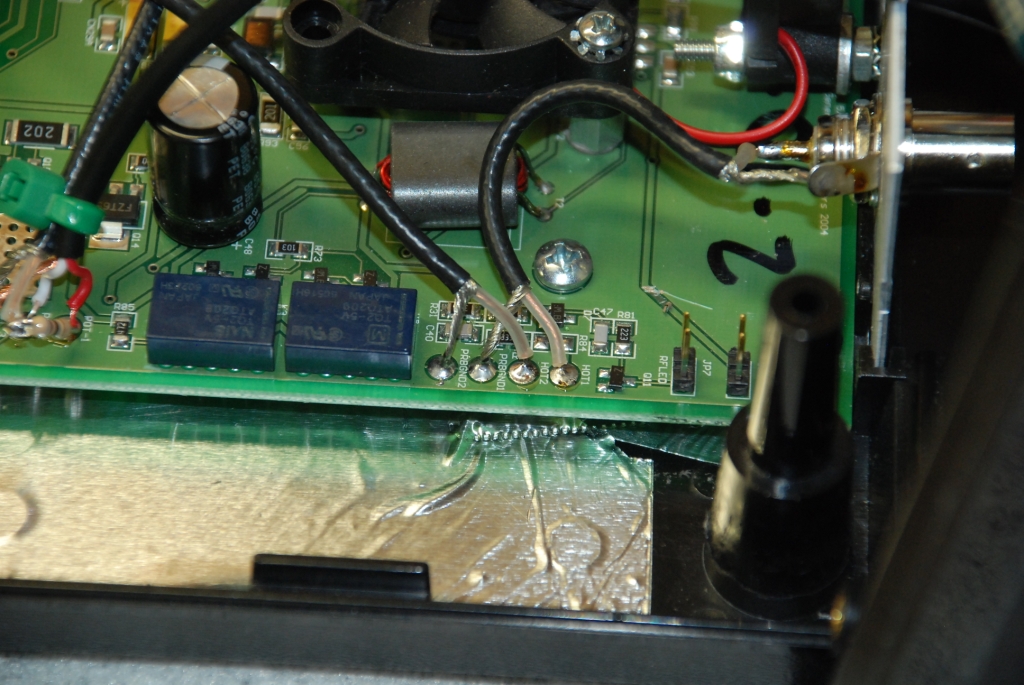 Connecting shielded cable to HOT2 and PBGRND2.